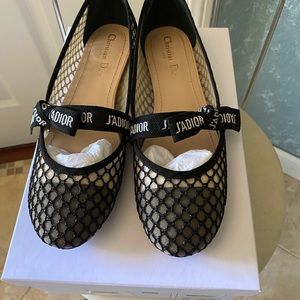 SOLD*****Christian Dior miss J’adior flats****SOLD